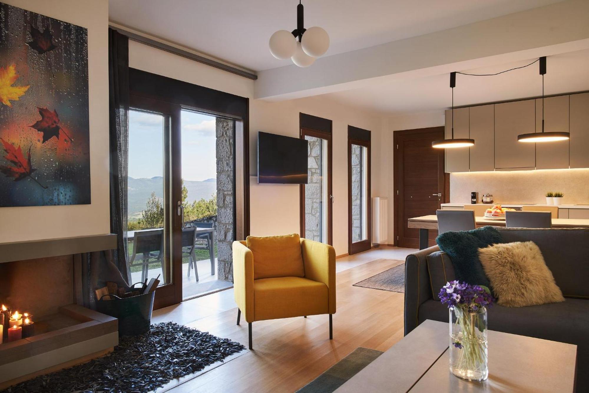 Alti Parnassos Residences Амфиклия Екстериор снимка